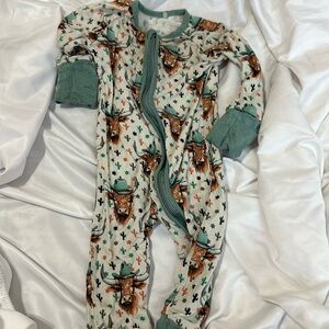 Highlands Cow Bamboo Zip UP Pajama